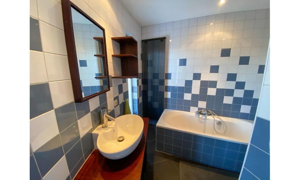De Paddestoel Villa Wateren Ngoại thất bức ảnh